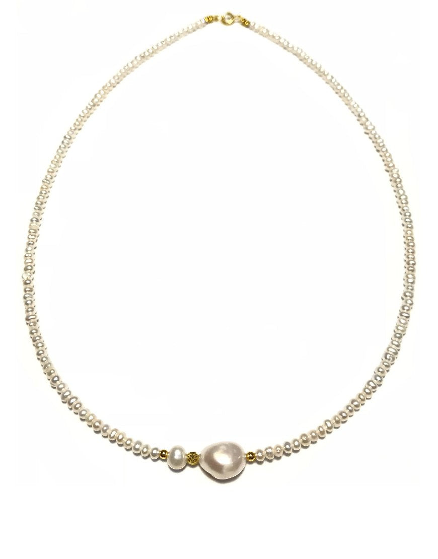GOLD NECKLACE WITH PEARLS (31674)