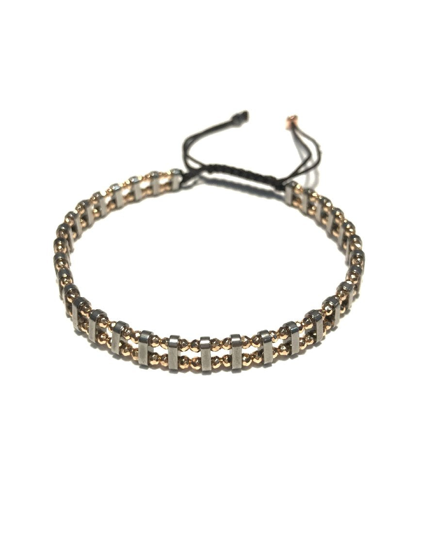 MACRAME BRACELET WITH HEMATITE (30333)