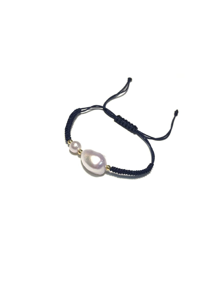 BRACELET WITH PEARLS (30524)