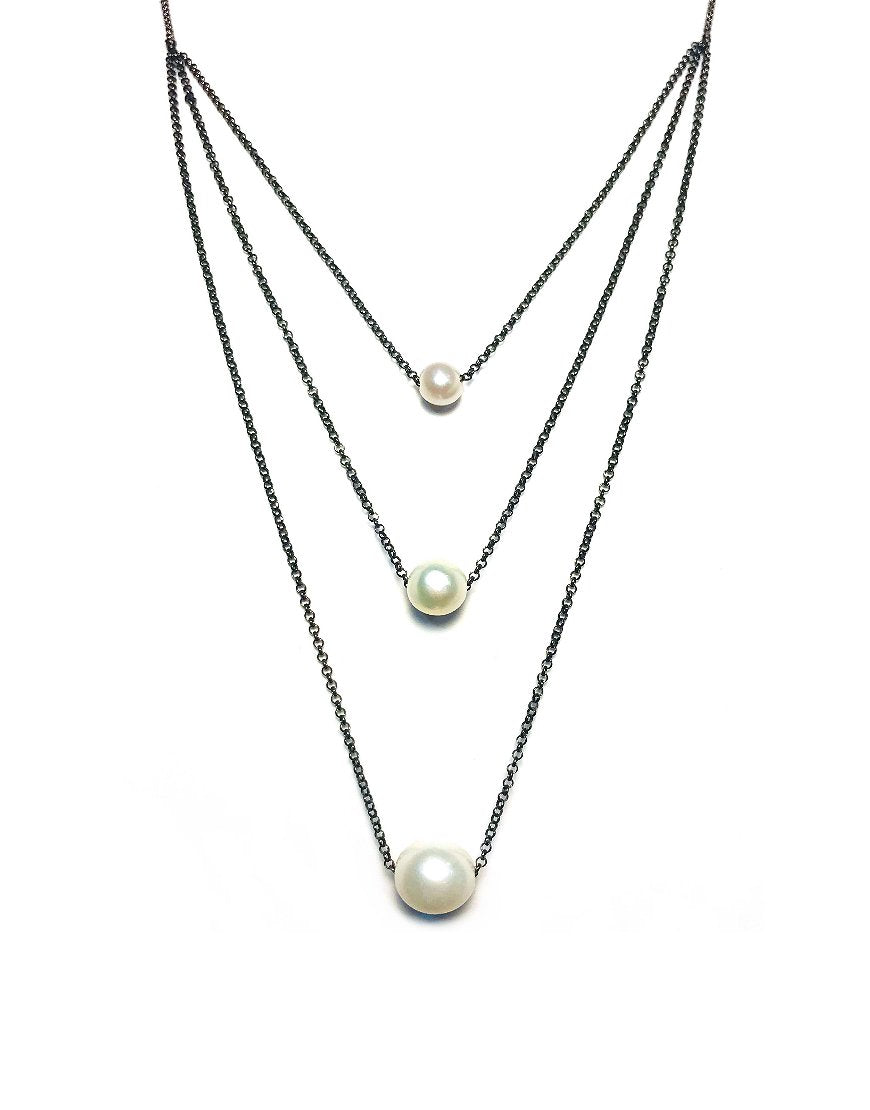 TRIPLE PEARL NECKLACE (31511)