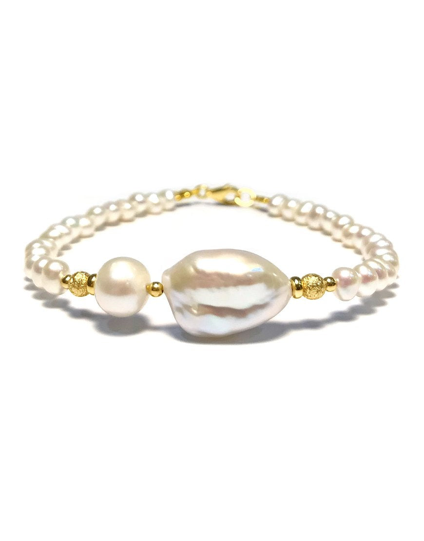 GOLD BRACELET WITH PEARLS (31718)