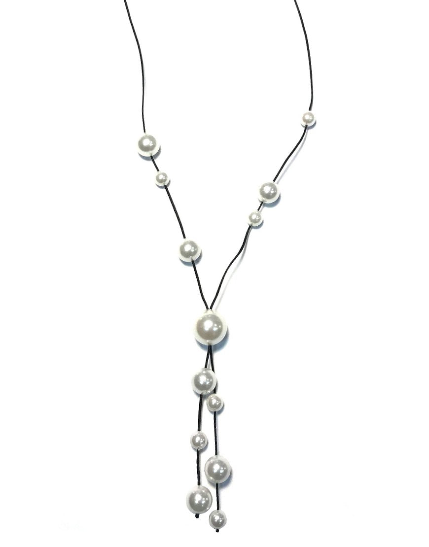 NECKLACE WITH SHELL PEARLS (31726)