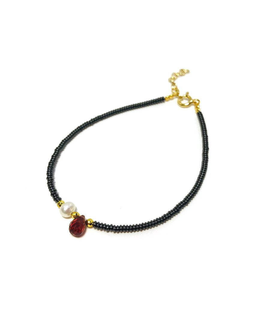 SILVER BRACELET WITH HEMATITE (32104)